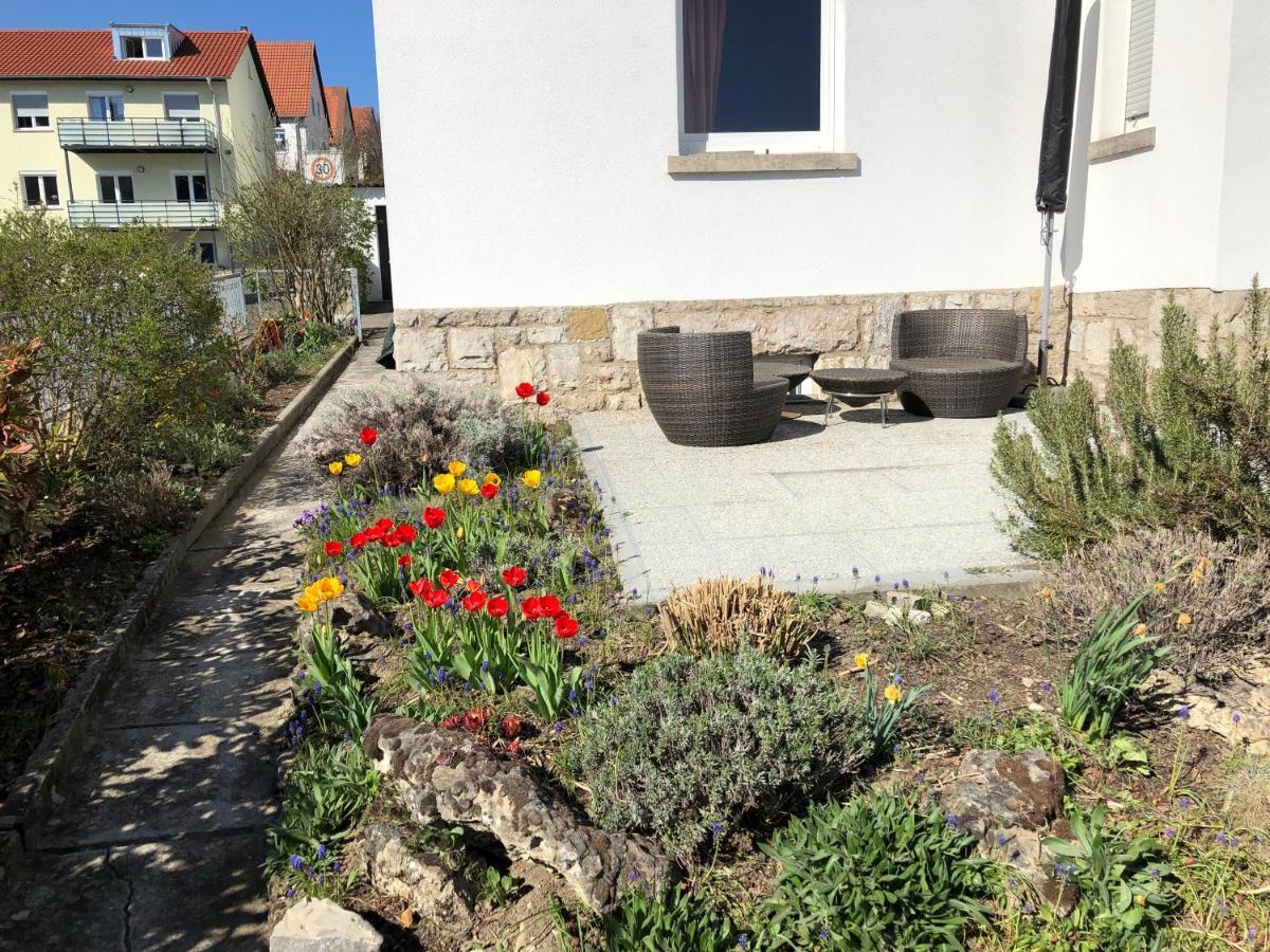 Altstadt Naehe 7 Min Fussweg Ueber Alte Maibruecke Zu Pension Mit Balkon & Garten, Ideal For Long Stay, Relocation Ochsenfurt Ngoại thất bức ảnh